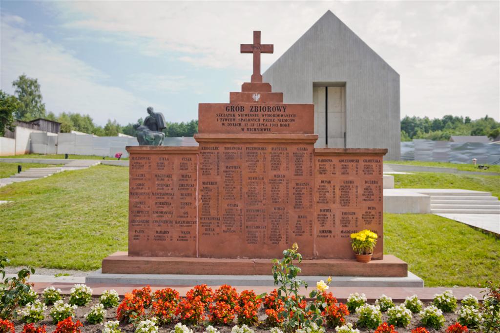 Mauzoleum Martyrologii Wsi Polskich w Michniowie 