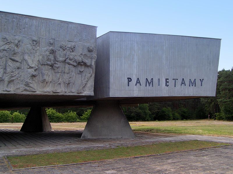 Muzeum byłego niemieckiego Obozu Zagłady Kulmhof w Chełmnie nad Nerem