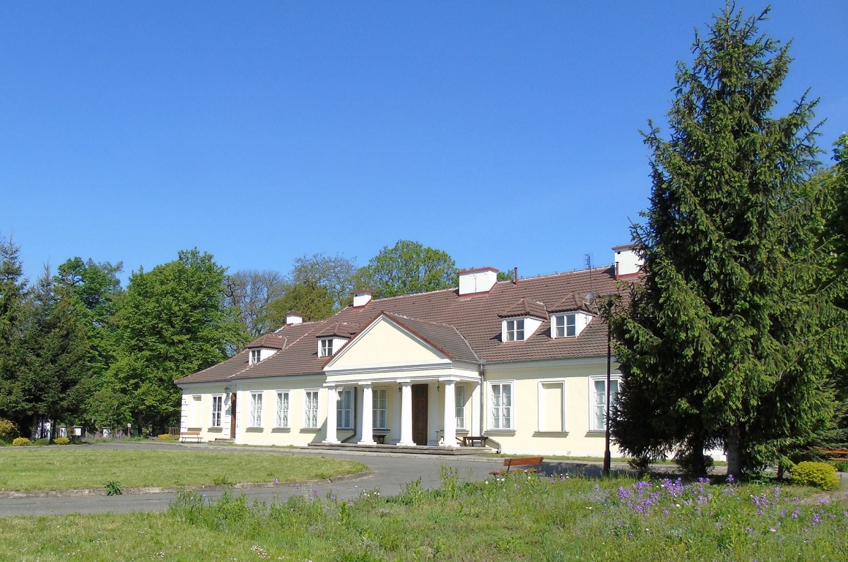 Dwór w Branicach 